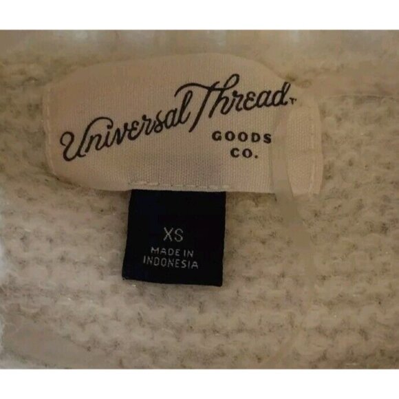 Universal Thread Sweater XS Long Sleeve Turtle Neck Oversized Cream - Picture 3 of 14